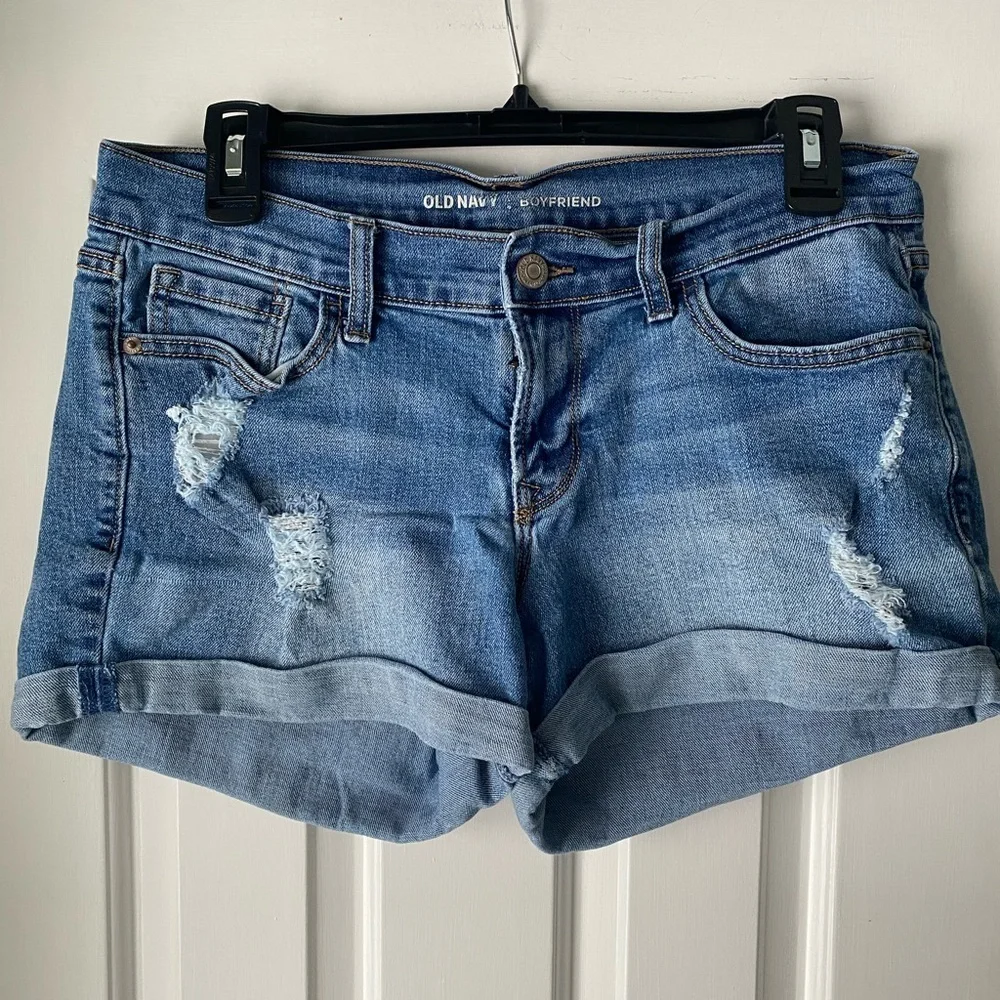 Old Navy Women’s Boyfriend Style Jean Shorts Size 4